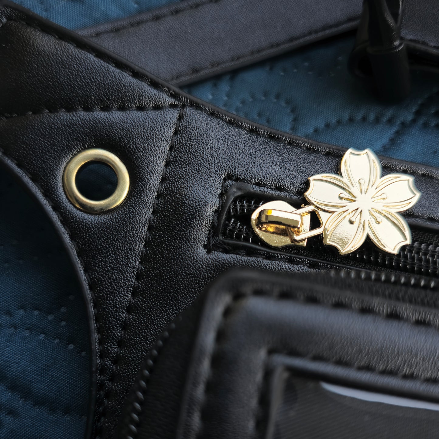 Ita Bag Black / Gold