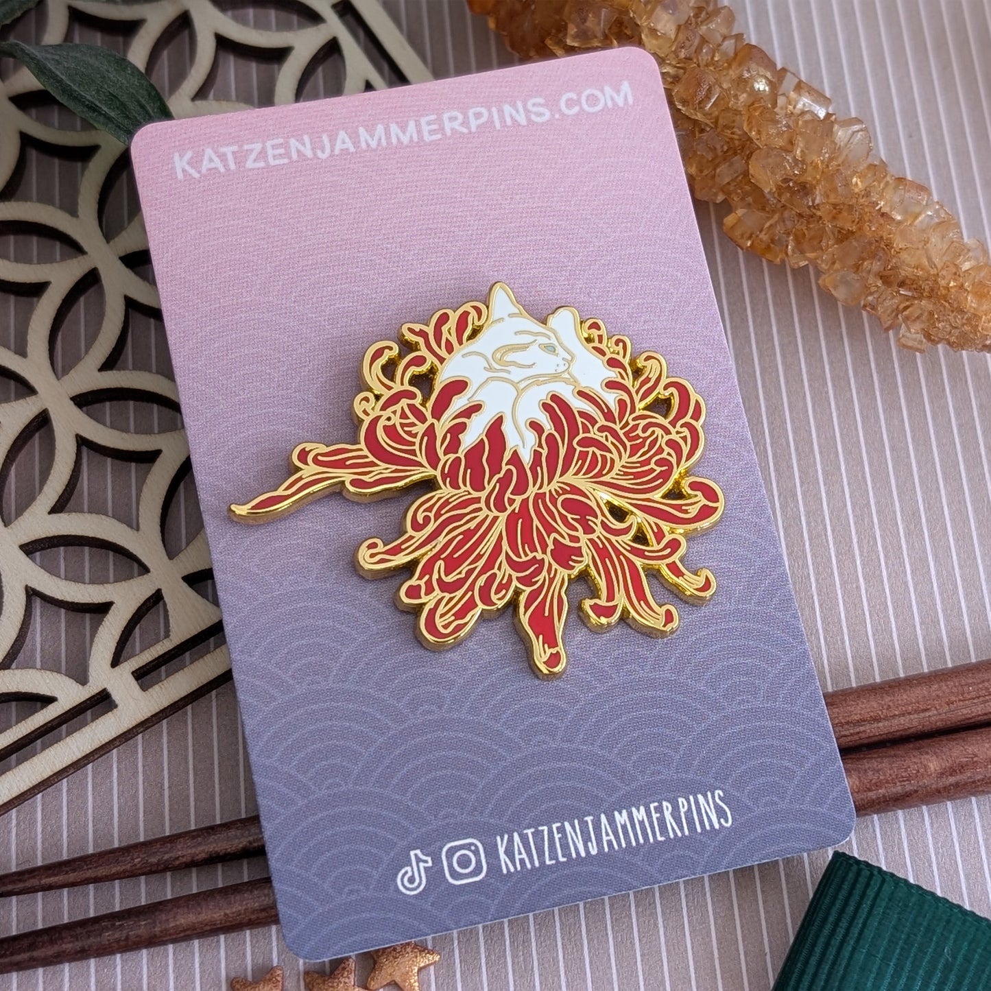 Chrysanthemum Cat