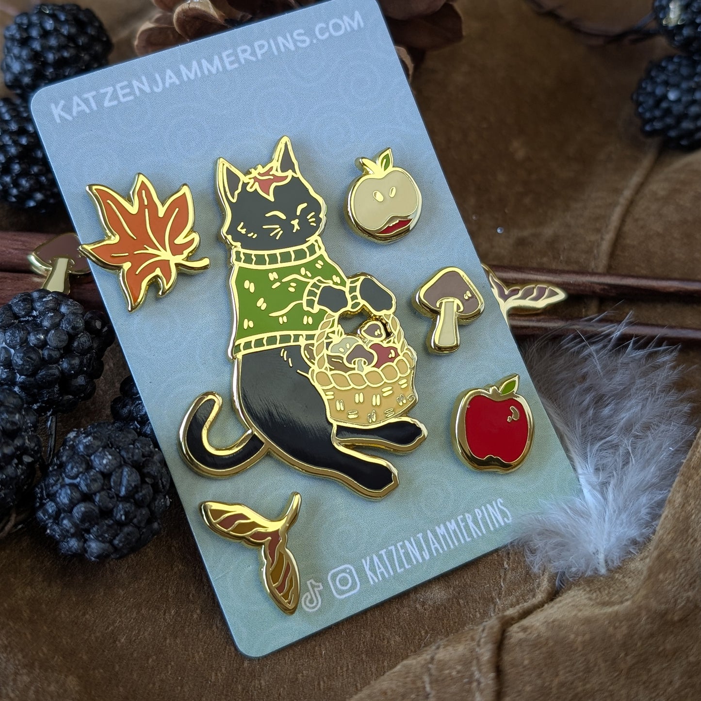 Mushroom Mini Pin