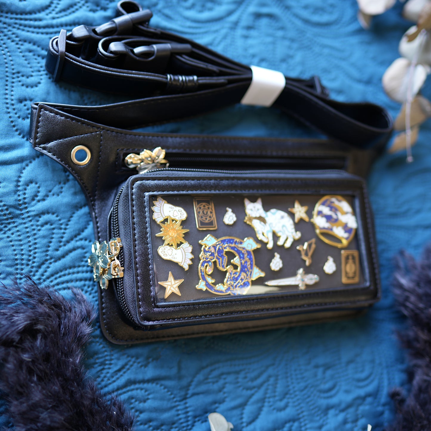 Ita Bag Black / Gold / Large Window