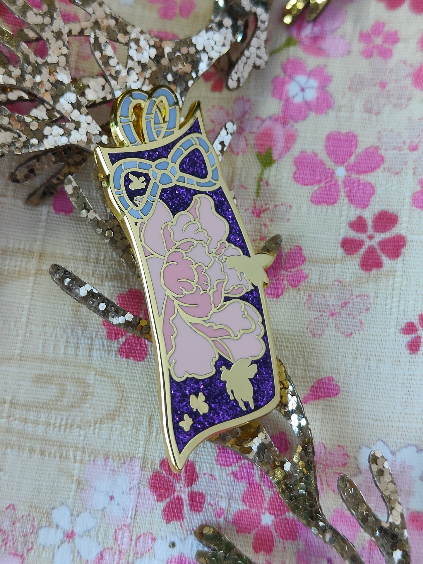 Bee-You Charm Blue + Glitter