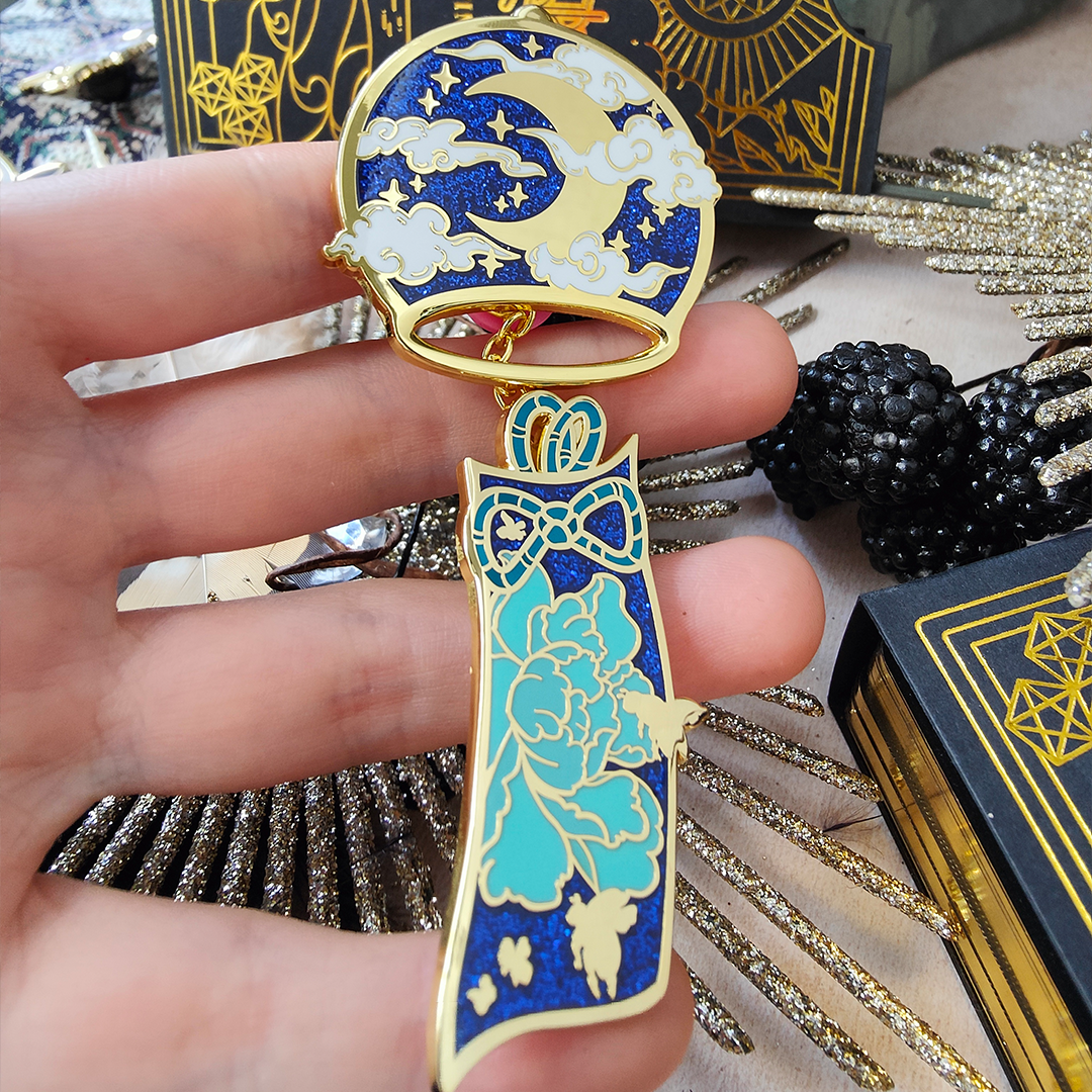 Bee-You Charm Blue + Glitter