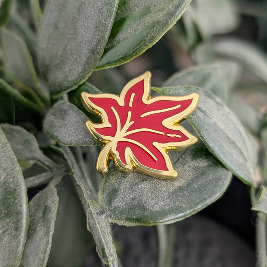 Maple Leaf Mini Pin