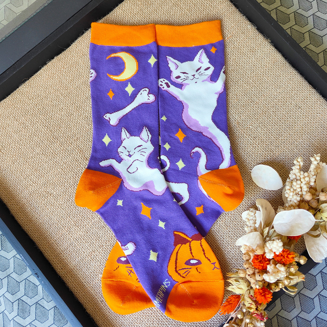 Pumpkin Ghost Cat - Art Socks