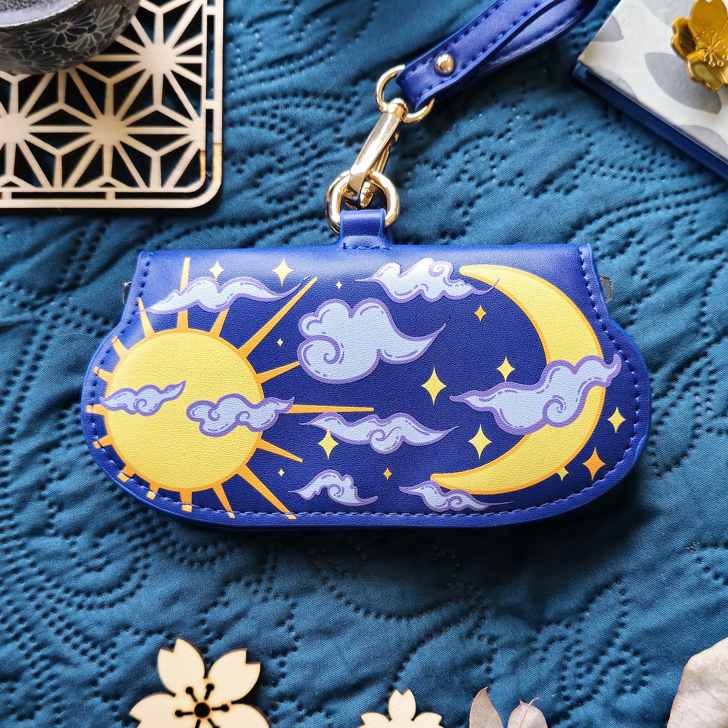 Sun and Moon - Glasses holder